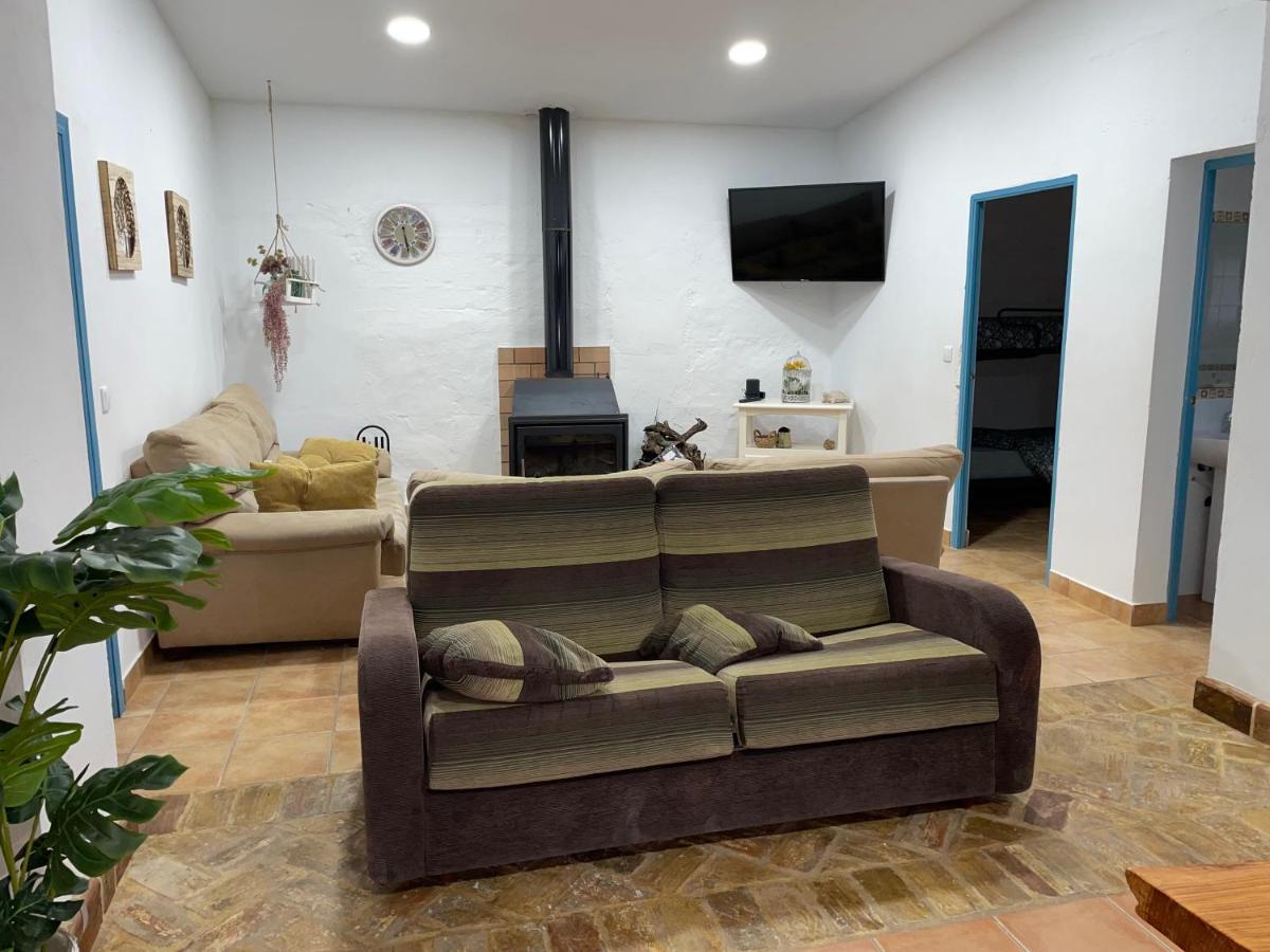 Вилла La Casa Del Olivo Эсиха Экстерьер фото